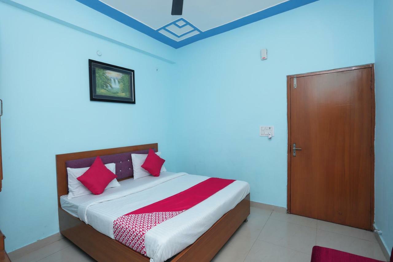 Oyo 38520 Hotel Silverspoon Roorkee Buitenkant foto