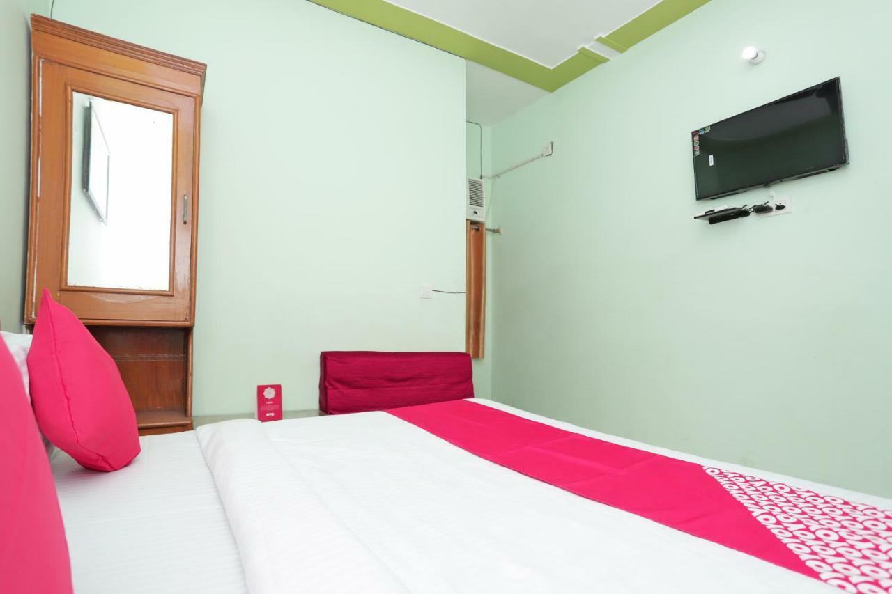 Oyo 38520 Hotel Silverspoon Roorkee Buitenkant foto