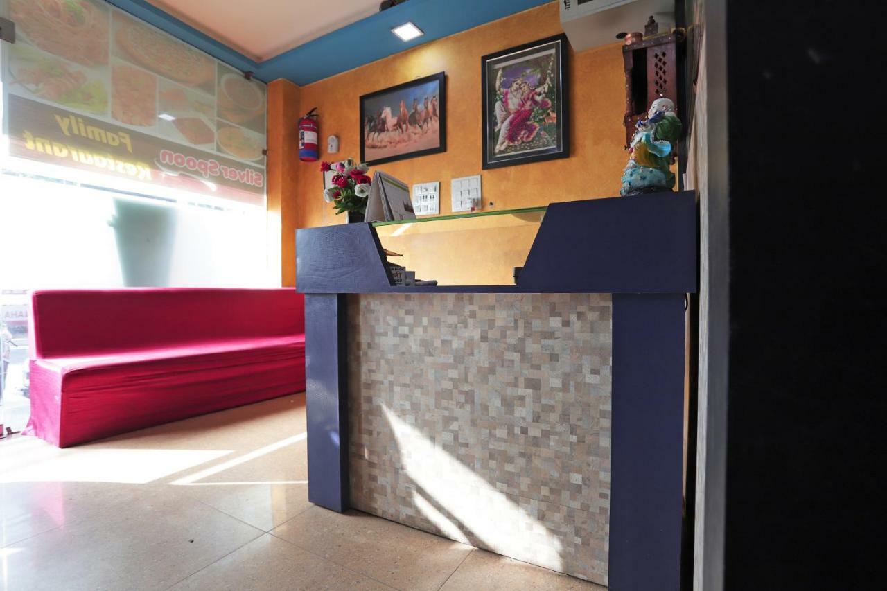 Oyo 38520 Hotel Silverspoon Roorkee Buitenkant foto