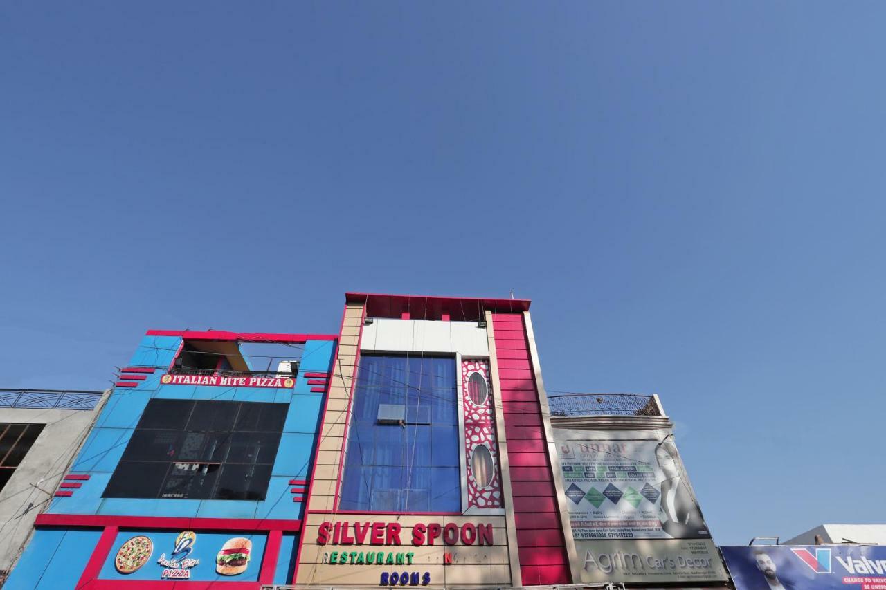 Oyo 38520 Hotel Silverspoon Roorkee Buitenkant foto